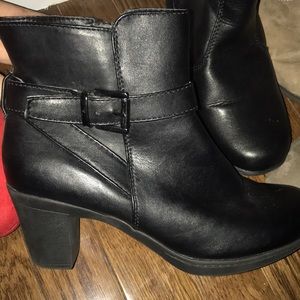 ankle boots, black
